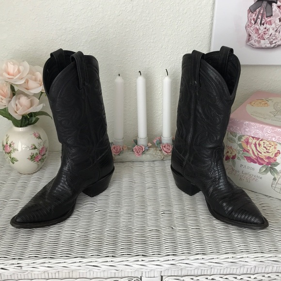 Tony Lama Shoes - Tony Lama black western booties 6B